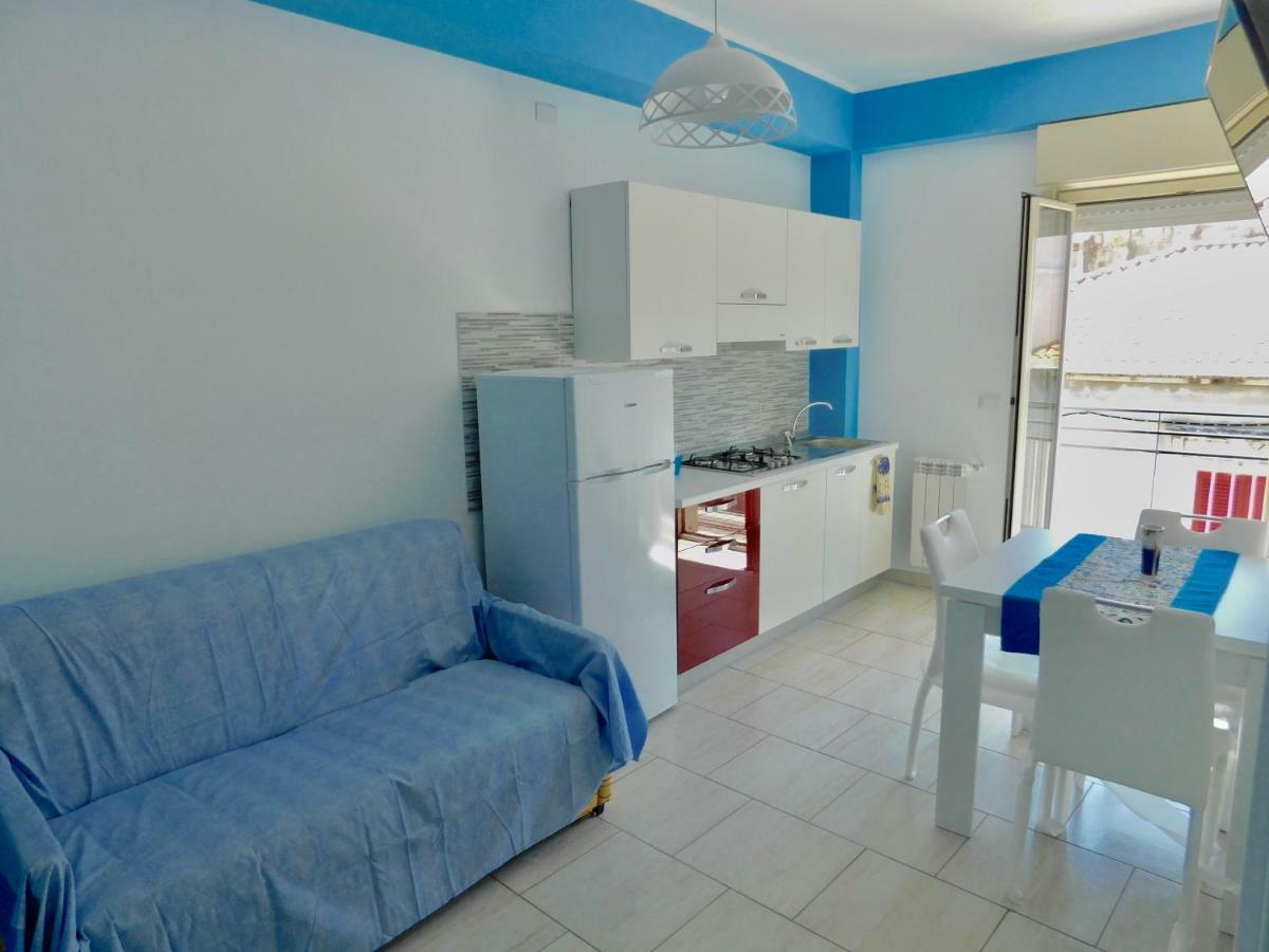 Vanilla Apartments Giardini Naxos Luaran gambar