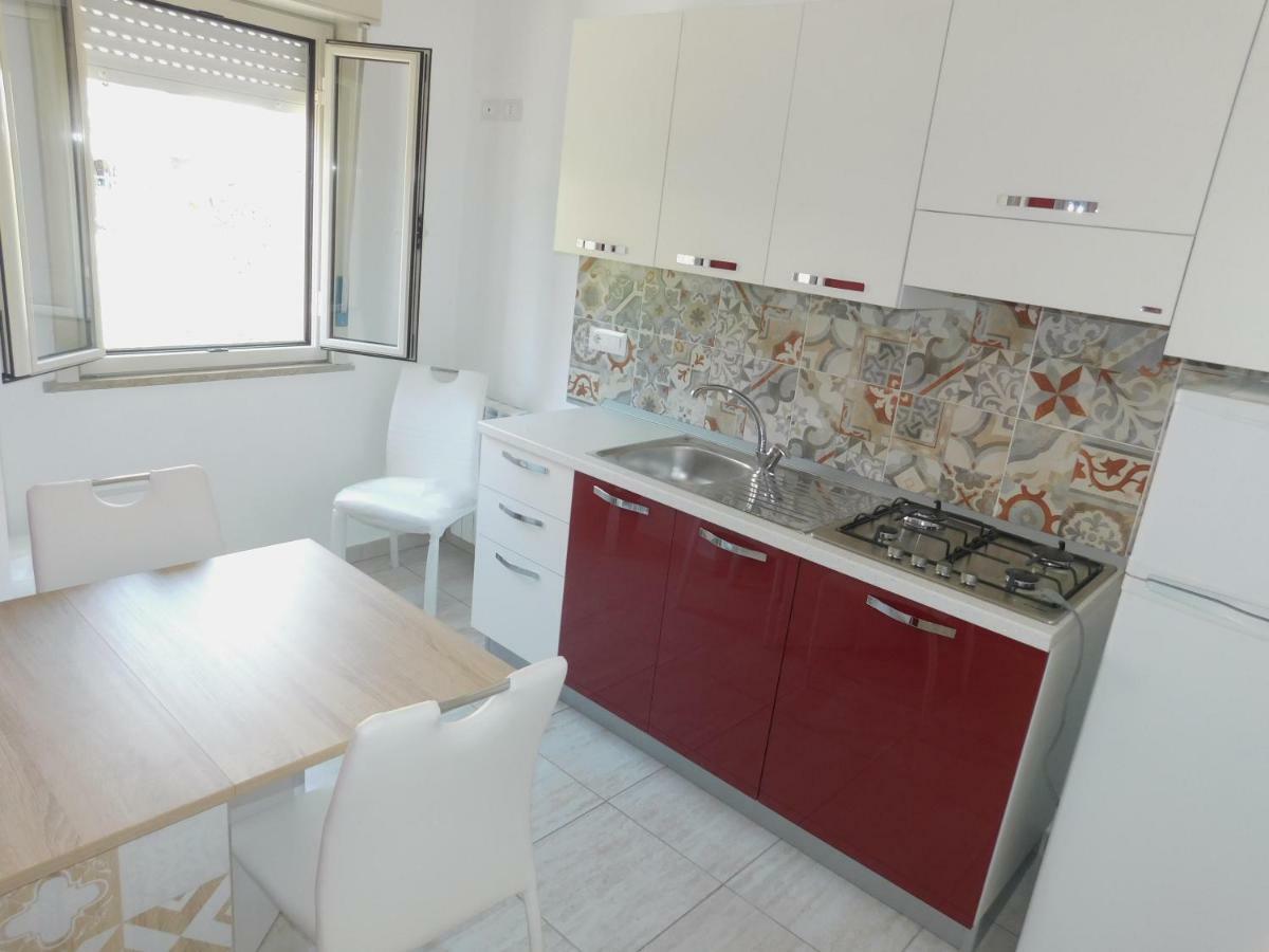 Vanilla Apartments Giardini Naxos Luaran gambar