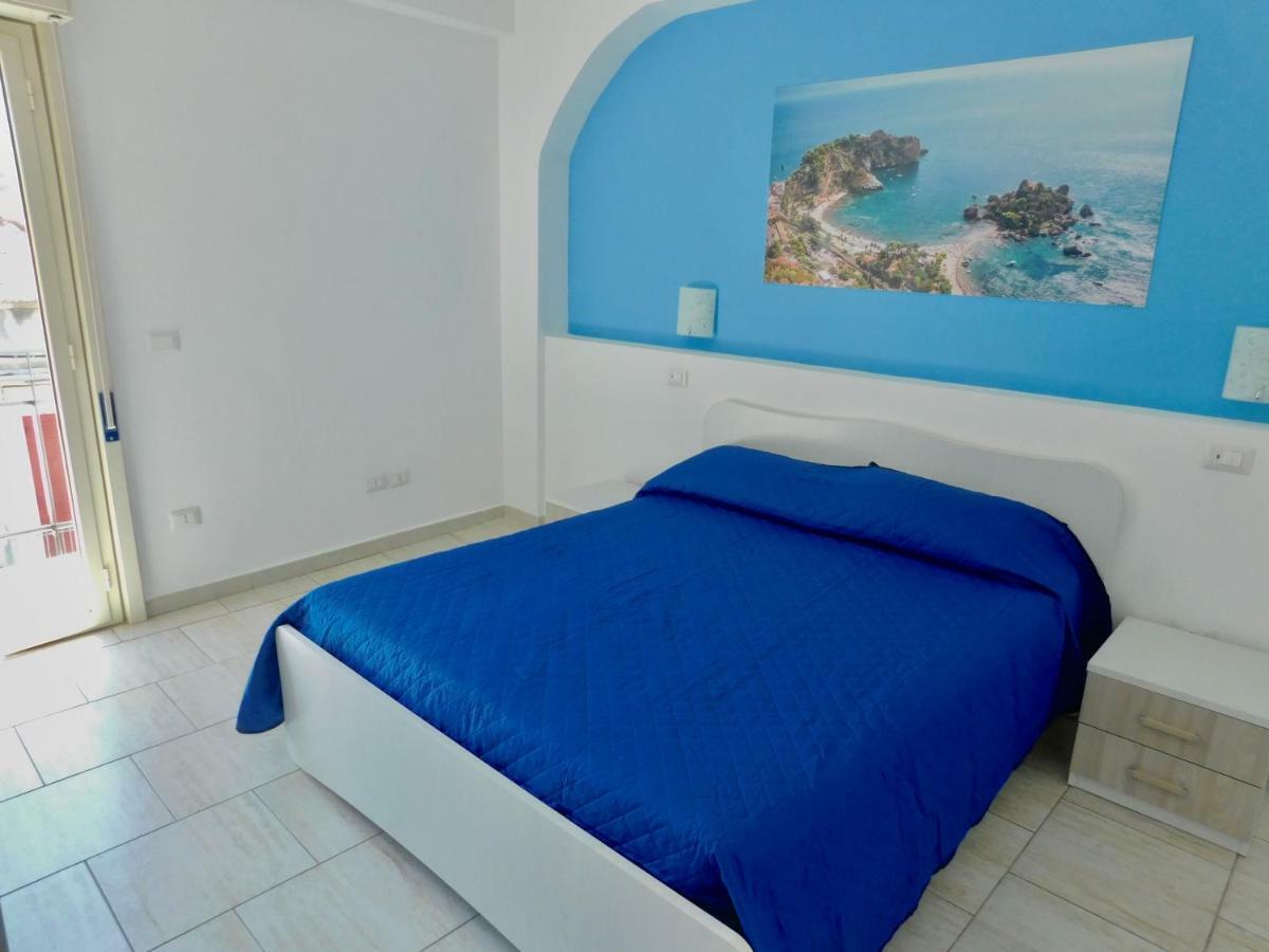 Vanilla Apartments Giardini Naxos Luaran gambar